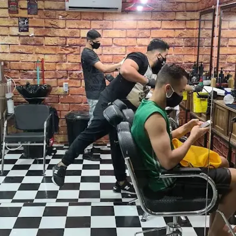 moda shopping barber shop